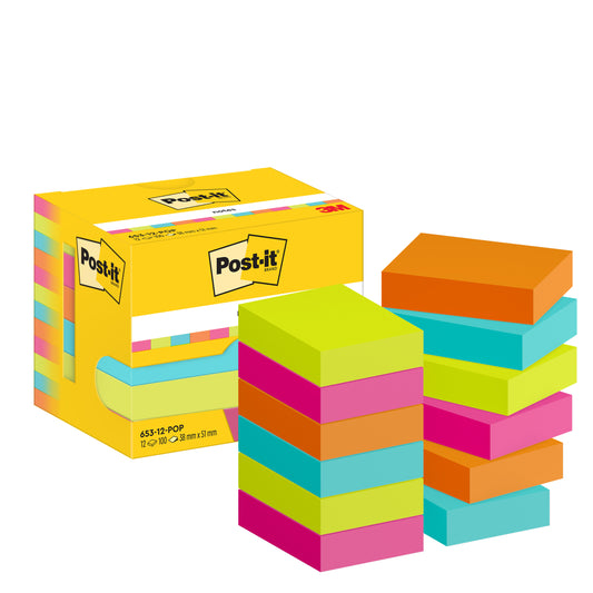 Eine gelbe Schachtel 3M Post-it® Notes, Poptimistic Collection (38 mm x 51 mm, 100 Blatt/Block, 12 Blöcke/Packung), ist neben Haftnotizen in Orange, Blau, Grün, Rosa und Gelb abgebildet. Die Packung ist PEFC-zertifiziert und kartonverpackt.