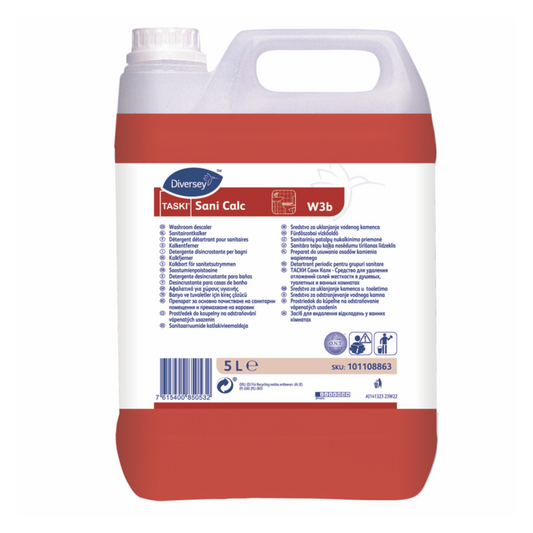 Ein 5-Liter-Kanister Diversey TASKI Sani Calc W3b Entkalker von Diversey Deutschland GmbH & Co. OHG, ideal zur Kalkentfernung. Die Verpackung enthält Produktdetails, Gebrauchsanweisungen und Sicherheitshinweise. Der rote Kanister ist mit einem praktischen Tragegriff zum einfachen Tragen ausgestattet.