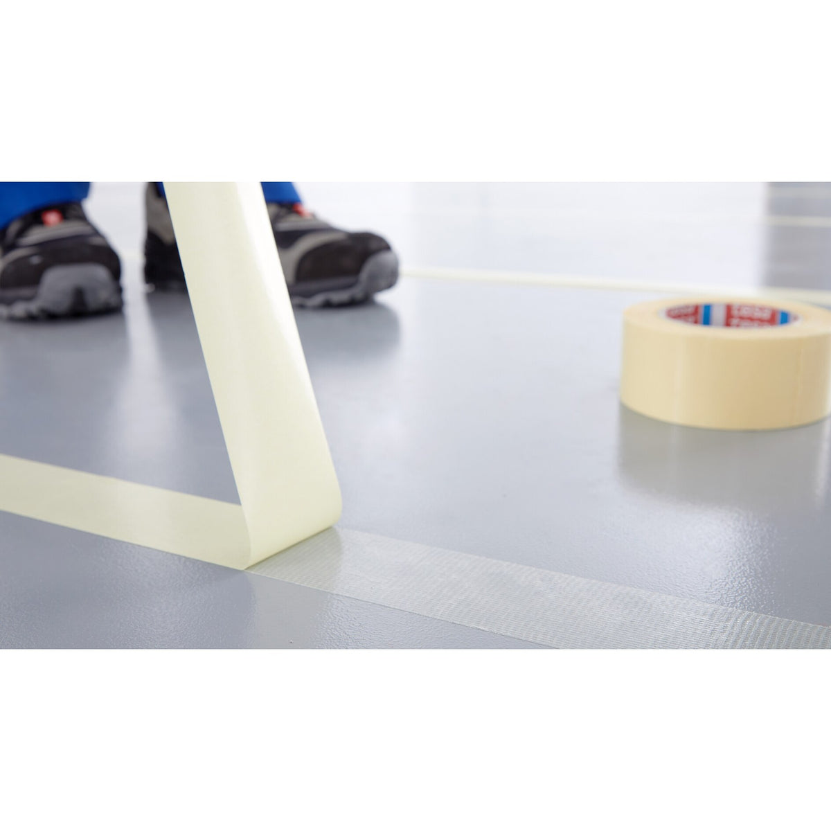tesafix 4934 Gewebeklebeband, weiß – Anwendung