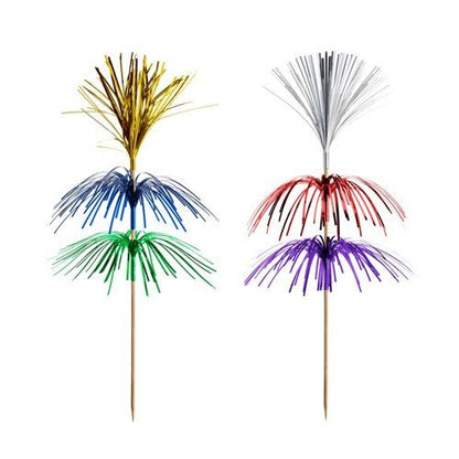 Die PAPSTAR 100 Deko-Picker von PAPSTAR GmbH aus Holz, verziert mit Tinsel in Gold, Silber, Blau, Rot, Grün und Lila – ideal für elegante Präsentationen auf weißem Hintergrund.