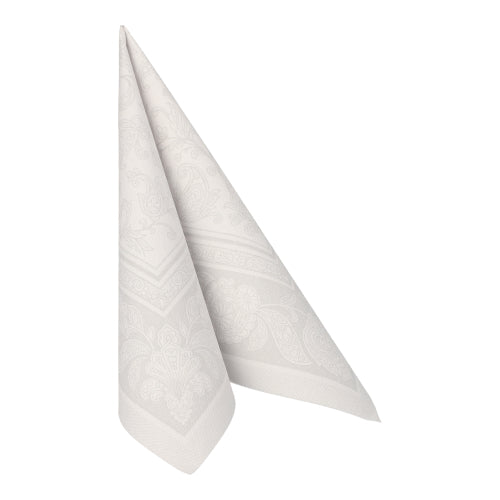 Une seule serviette blanche de la PAPSTAR 50 serviettes "ROYAL Collection" (1/4-pli, 40 x 40 cm) de PAPSTAR GmbH est pliée en un triangle debout avec un motif discret, présenté sur un fond blanc uni.