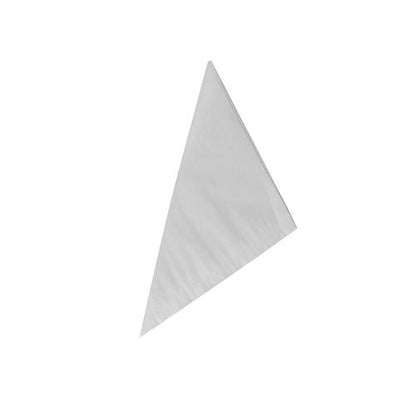 Auf einem schlichten weißen Hintergrund ist eine dreieckige weiße Serviette „PAPSTAR 1000 Spitztüten“ aus Zellstoff mit Fäden der PAPSTAR GmbH zu sehen.