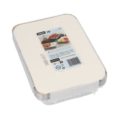 Une pile de plateaux rectangulaires Starpak 10, alu + couvercle inséré, revêtus de PP est emballée dans un plastique transparent. L'étiquette montre des informations sur le produit et des images des aliments dans les plateaux en aluminium rectangulaires. Idéal pour le stockage des aliments.