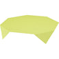 Une nappe Dunisilk MD de couleur jaune clair 84x84 cm Linnea kiwi de Duni GmbH confère à votre décoration de table un style élégant, drapée sur une table polygonale devant un fond blanc. Tissu de haute qualité, disponible en paquet de 100 pièces.
