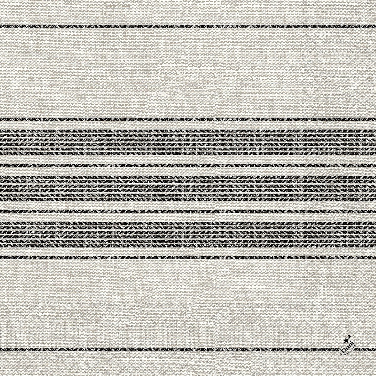 Die Zelltuchservietten der Duni GmbH (40 x 40 cm, 3-lagig, 1/4 Falz) haben einen hellbeigen Hintergrund mit mehreren schwarzen Querstreifen. Mit einem kleinen Schriftzug unten rechts. Erhältlich in 250er-Packungen als Cocina schwarz.
