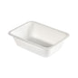 Die CPET Take-Away klein Weiß CPET von Duni GmbH ist eine weiße, rechteckige Emaille-Schale mit abgerundeten Ecken und abgeschrägten Seiten, die sich perfekt als mikrowellengeeigneter oder hitzebeständiger Take-Away-Behälter eignet, abgebildet auf weißem Hintergrund.