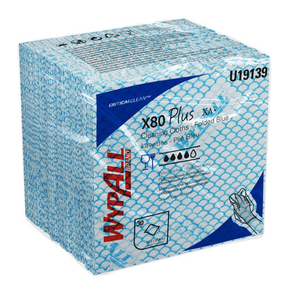 Un carton de WypAll® X80 Plus Critical Clean, chiffons bleus pliés en quatre (8 sacs x 30 feuilles) de Kimberly-Clark GmbH - avec logo, détails et symboles pour l'absorption - idéal pour les environnements critiques.