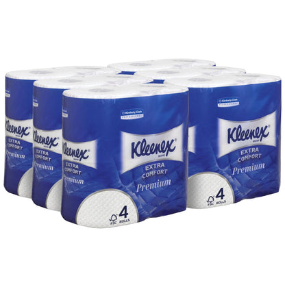 Sechs Packungen Kleenex® Toilettenpapierrollen von Kimberly-Clark GmbH mit je 4 kleinen weißen Rollen und 160 Blatt pro Rolle sind in zwei Reihen angeordnet. Der blau-weiße Karton zeigt auf der Vorderseite ein klares Produkt-Branding.