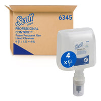 Un « Nettoyant moussant pour les mains Scott® Control™ | Boîte (4 cartouches) » de Kimberly-Clark GmbH, associé à un flacon rechargeable muni d'une pompe, est la solution idéale pour respecter les protocoles d'hygiène des mains.