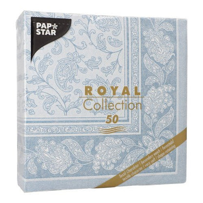 Un paquet carré de PAPSTAR GmbH 50 serviettes "ROYAL Collection" pli 1/4 40 x 40 cm bleu, avec un motif paisley bleu clair et blanc, des écritures dorées et une étiquette pour des serviettes en papier luxueuses.