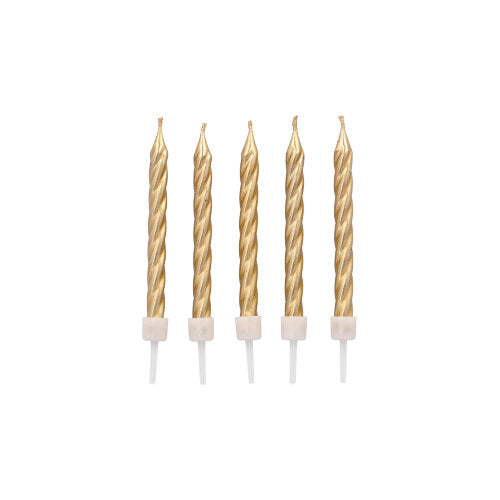 Zwölf PAPSTAR 6 cm Geburtstagskerzen mit Halterungen der PAPSTAR GmbH sind in einer Reihe auf weißem Hintergrund angeordnet.