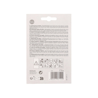 Auf der Rückseite der PAPSTAR Jubiläumskerzen mit Halter 7 cm "gold" Verpackung der PAPSTAR GmbH befinden sich mehrsprachige Hinweise, Sicherheits- und Recyclingsymbole, meist kleiner Text, ein Barcode unten rechts sowie Informationen zum Kerzenhalter.