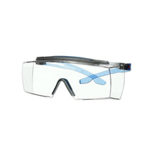 Surlunettes 3M™ SecureFit™ 3700, branches bleues, protection pour les sourcils, revêtement antibuée Scotchgard™ (K&N), verres transparents, SF3701XSGAF-BLU-EU, 20 par paquet | Paquet (1 pièce)
