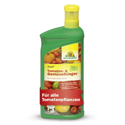 Eine grüne Flasche Neudorff Shop Azet Tomaten- & GemüseDünger flüssig, ein Flüssigdünger perfekt für Tomaten und Balkongemüse. Auf dem Etikett sind Tomaten, Gemüse und ein roter Schriftzug abgebildet: "Für alle Tomatenpflanzen.