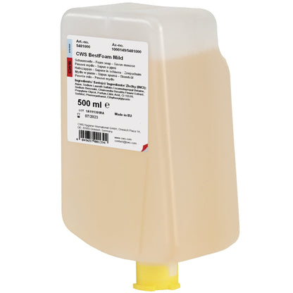Rechteckiger Kunststoffspender mit 500 ml CWS Seifenschaum BestFoam Mild, ideal für empfindliche Haut, mit Bodenauslauf und weißem, mehrsprachigem Etikett. Ideal für die tägliche Handhygiene. Marke: CWS.