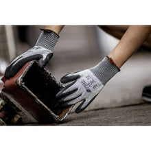 NITRAS TAEKI Schnittschutzhandschuhe, grau / schwarz