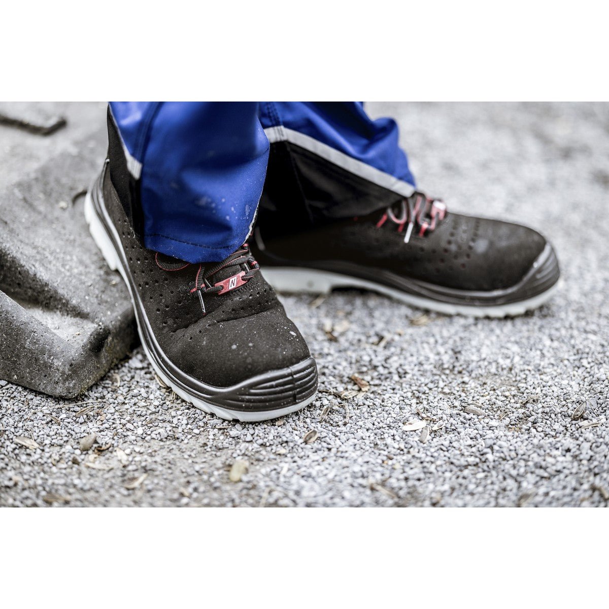 NITRAS MICRO STEP, S1P Sicherheitshalbschuhe, schwarz