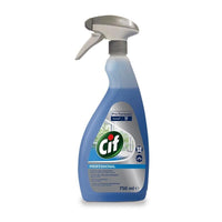 Eine 750 ml wiederbefüllbare Sprühflasche Cif Professional Glas- und Universalreiniger von Diversey Deutschland GmbH & Co. OHG mit blauer Flüssigkeit, grauem und weißem Sprühkopf sowie Etikett für streifenfreie Sauberkeit.