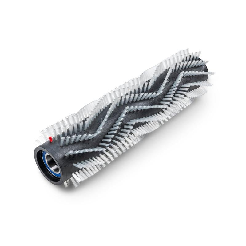 La brosse à rouleau TASKI Ultimaxx pour béton lavé (45 cm) de Diversey Deutschland GmbH & Co. OHG est une brosse à rouleau de rechange, conçue avec des poils en chevron blancs et un noyau noir, adaptée à la gamme TASKI Ultimaxx RB.