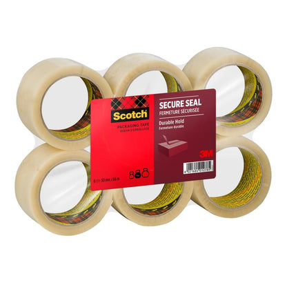 Illustré est un paquet de six rubans adhésifs d'emballage Scotch® pour une fermeture sécurisée (50 mm x 66 m) de 3M Deutschland GmbH avec une étiquette rouge et jaune portant l'inscription "Secure Seal, Durable Hold, 6 rouleaux".