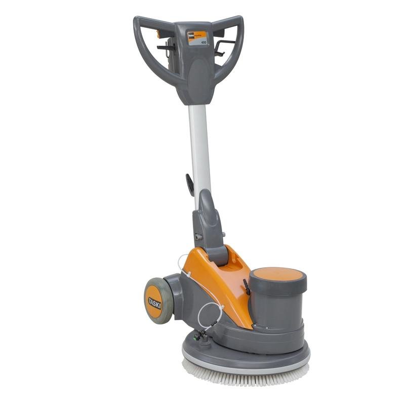 La TASKI ergodisc 400 de Diversey Deutschland GmbH & Co. OHG est une brosse à récurer haute vitesse gris-orange (400 tr/min) avec une tête de brosse ronde, une poignée et un câble d'alimentation - idéale pour le nettoyage par pulvérisation et le polissage. Emballage : 1 pièce.