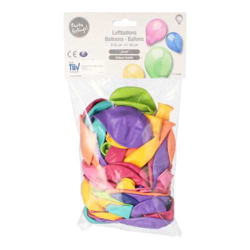 Un sachet transparent de PAPSTAR GmbH contient 50 ballons "Trend", Ø 25 cm, triés par couleur. L'emballage des accessoires de fête montre des images de ballons et le mot "ballons" dans différentes langues.