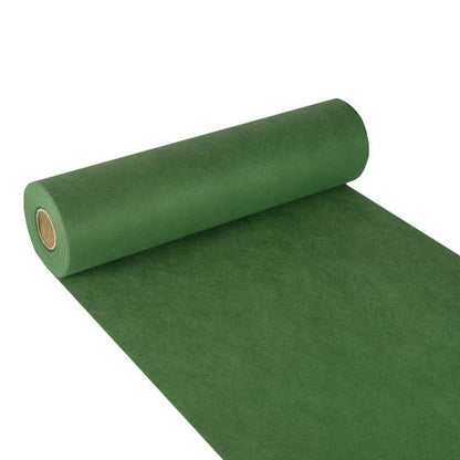 Un rouleau de chemin de table Starpak partiellement déroulé, non-tissé semblable à du tissu « soft selection » (24 m x 40 cm), en vert, est représenté sur un fond blanc. Le matériau épais a une texture lisse et semblable à du tissu.