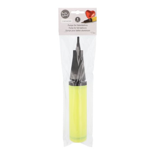 La PAPSTAR pompe pour ballons en aluminium en jaune (28x4,5 cm) de PAPSTAR GmbH est livrée dans un sac transparent avec une étiquette d'information sur le produit, ce qui en fait un accessoire de fête indispensable pour chaque célébration.