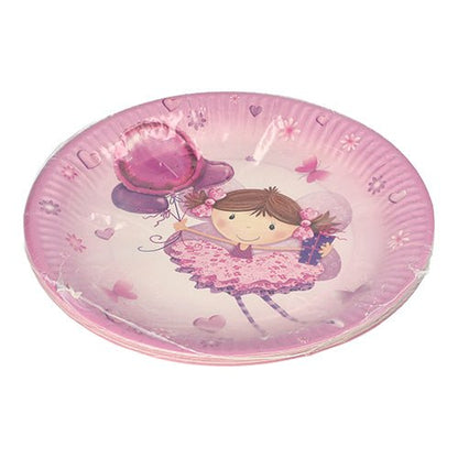 PAPSTAR 10 Teller, Pappe rund Ø 23 cm von der PAPSTAR GmbH – rosa Teller mit einem Mädchen im rosa Kleid, das einen Luftballon, Herzen und Blumen hält. Perfekter Einwegteller für Partys & Veranstaltungen. Die Teller werden in einer Kunststoffverpackung geliefert.