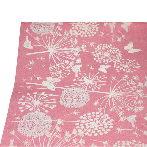 La nappe PAPSTAR de la société PAPSTAR (papier, 3 m x 1,2 m) présente un design rose avec des pissenlits blancs, des papillons et des fleurs sur un fond uni pour une touche élégante.