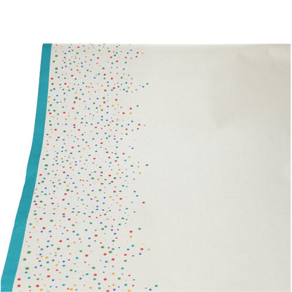 La nappe PAPSTAR (papier, 3 m x 1,2 m) de PAPSTAR GmbH est blanche, avec un bord couleur bleu canard et un motif à pois colorés sur un côté. Présentée sur fond blanc.