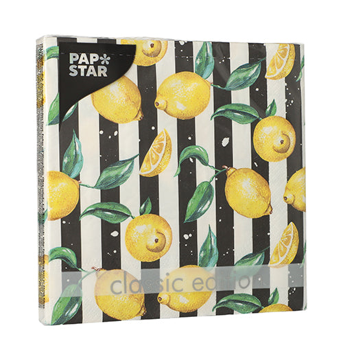 Ein 20er-Pack PAPSTAR Servietten (33x33 cm, 3-lagig, 1/4-Falz) der PAPSTAR GmbH besticht durch sein schwarz-weißes Streifendesign mit Zitronen und grünen Blättern für stilvolle Haltbarkeit.