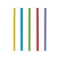 Cinq PAPSTAR 500 pailles à cocktail en papier, Ø 7 mm - 15 cm de PAPSTAR Les lettres « GmbH », de couleur jaune, bleue, verte, rouge et violette, sont disposées de manière régulière en une seule rangée sur fond blanc.