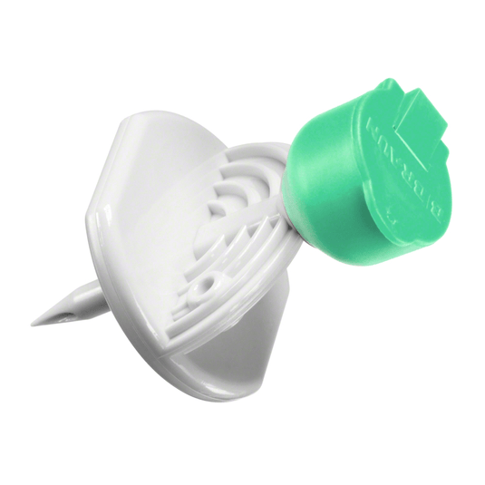 Une punaise B.Braun Mini-Spike® de B. Braun Deutschland GmbH & Co. KG, de conception en plastique vert et blanc, avec une face supérieure plate et arrondie et une extrémité pointue ; la face inférieure est conçue de manière à empêcher toute pénétration profonde dans les surfaces.