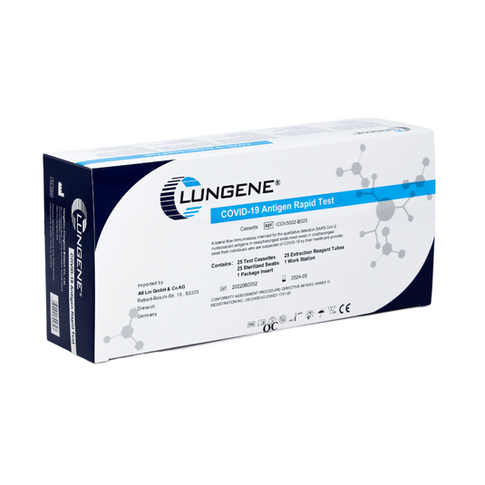Une boîte de 25 tests rapides Clungene Antigen AT079/20, photographiée en gros plan sur fond blanc, avec les informations sur le produit et les logos.