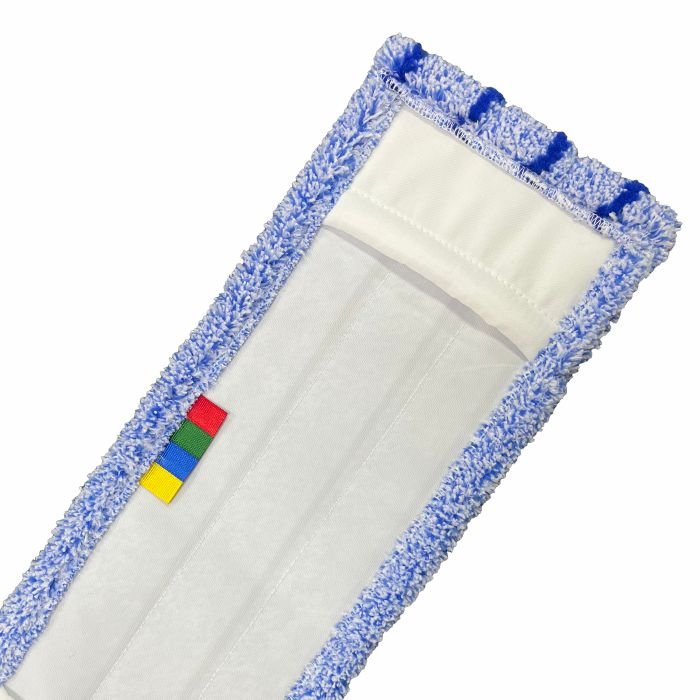 Der Arcora RUNNER BLUE DB - FC MIT DECKBLATT von Arcora International GmbH verfügt über einen rechteckigen blau-weißen Mikrofasermoppkopf mit weißer Mitte und vier farbigen Anhängern - ideal für die Reinigung von blauen Läufern oder anderen Innenlaufern.