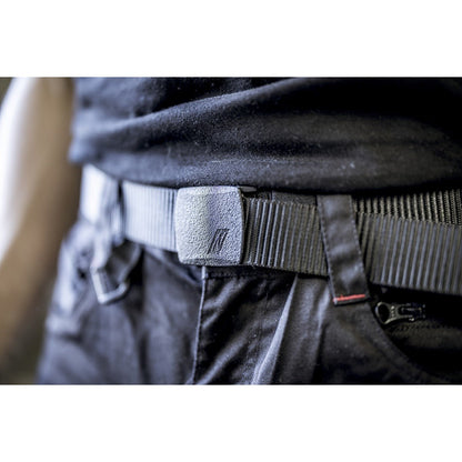 NITRAS Gürtel mit Kunststoffschnalle, schwarz Polyester: 100% | Packung (1 Stück)