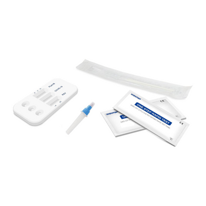 Un test rapide professionnel HighTop Influenza A/B, RSV, Covid-19 – boîte de 20 | Emballage (20 tests) sur fond blanc, comprenant un dispositif de test, un écouvillon stérile, un tampon d'extraction d'échantillon et des paquets d'instructions.