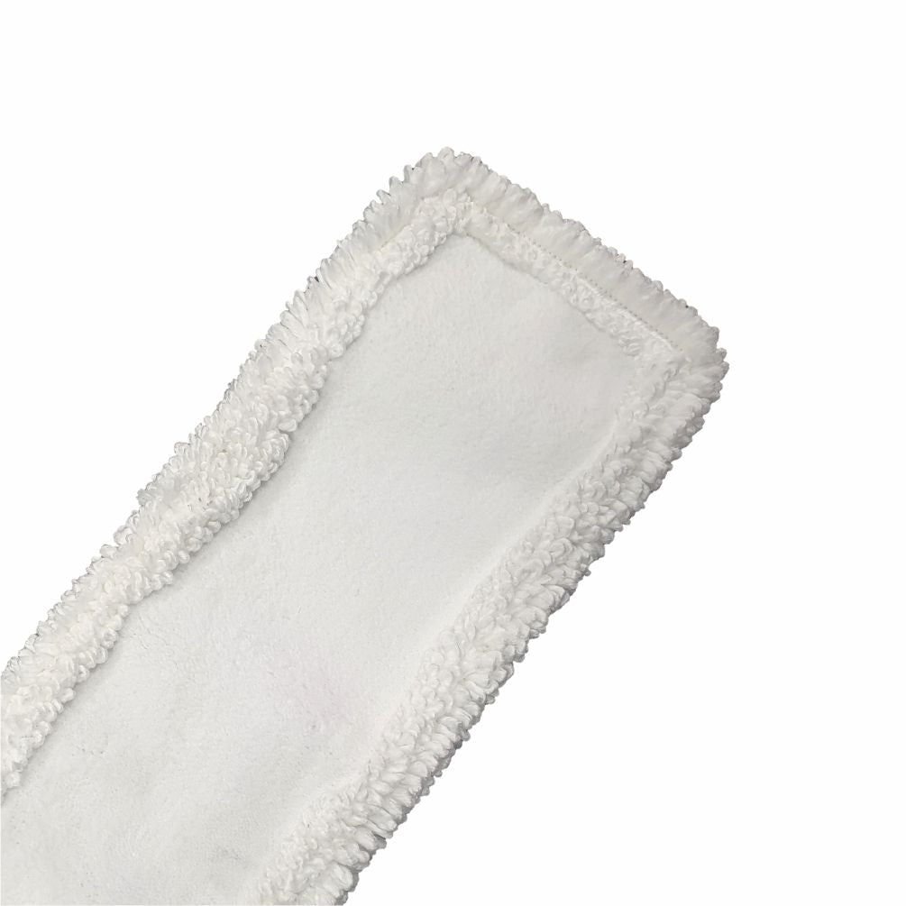 Le Arcora Micro Easy Db-Fc Mopp Weiss Mit Deckblatt de Arcora International GmbH est un coussin en microfibre blanc rectangulaire avec un bord doux et texturé et un centre lisse, présenté sur un fond blanc uni.