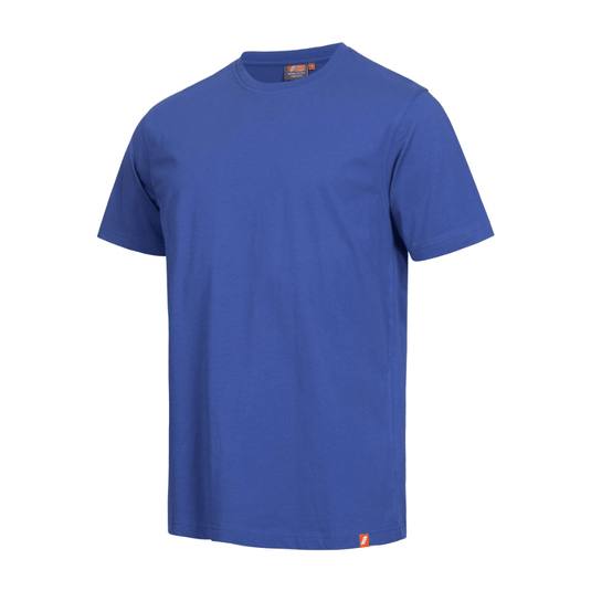 Sur fond blanc, on voit le t-shirt NITRAS MOTION TEX LIGHT de la société AS Arbeitsschutz GmbH. Il s'agit d'un t-shirt bleu sobre à manches courtes, confectionné dans un coton doux certifié OEKO-TEX, doté d'un col rond et d'une petite étiquette orange située sur l'ourlet inférieur gauche.