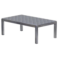 Le tabouret chirurgical Novocal OP-Tritt 1 est une table métallique rectangulaire (600 x 350 x 250 mm) dotée d'un plateau grillagé texturé et de quatre pieds droits, portant la marque « Novocal » – idéal comme tabouret médical en salle d'opération. Conditionnement : 1 pièce.
