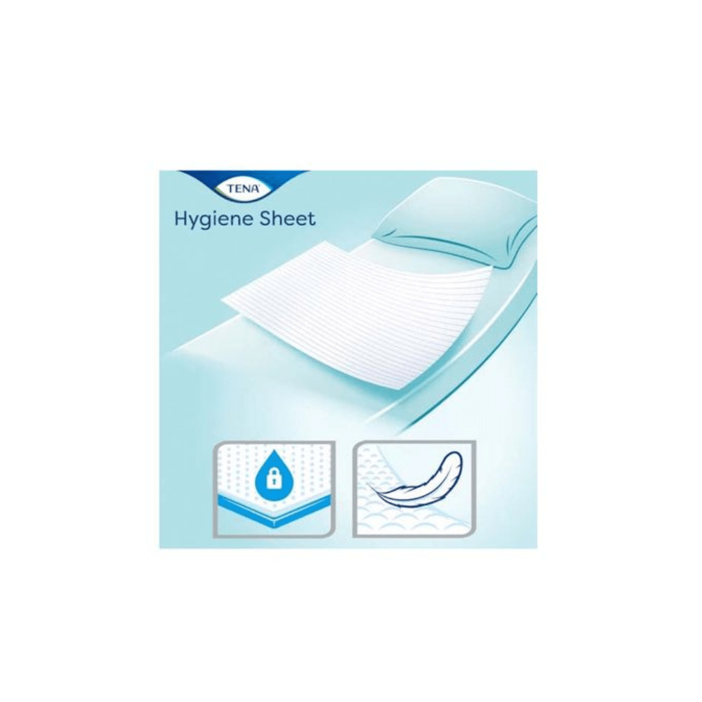 Eine Grafik zeigt ein TENA Hygiene Sheet (ersetzt Artikelr. 774454, 100 Stück, TENA - Essity Germany GmbH) auf einem Bett mit einem Kissen. Zwei Piktogramme zeigen die flüssigkeitssperrenden und konturierten Eigenschaften. Die Aufschrift "Hygiene Sheet" erscheint oben.