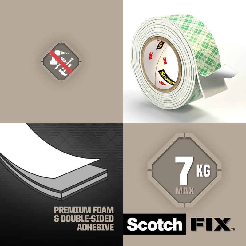 Image du ruban de montage intérieur double face Scotch-FIX™ de 3M Deutschland GmbH, montrant le rouleau de ruban adhésif, le symbole No-Nails, la couche de mousse et d'adhésif, "7 KG MAX" et "Premium Foam & Double-Sided Adhesive" sur un fond divisé.