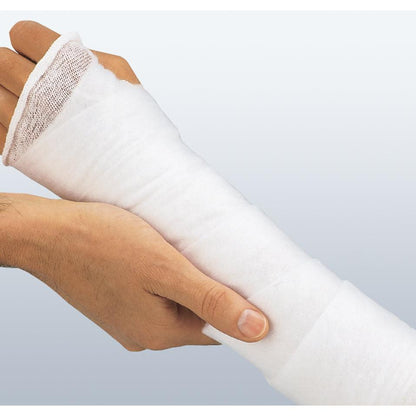 Artiflex, ouate de rembourrage très gonflée, non stérile – en cours d'utilisation