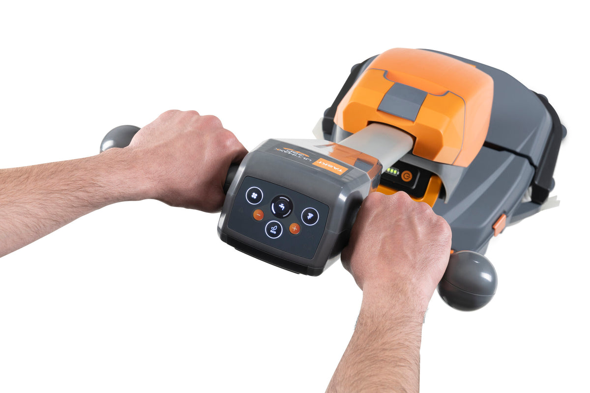 TASKI ULTIMAXX 360 Kit Brush, Kompakte Scheuersaugmaschine | Packung (1 Stück)